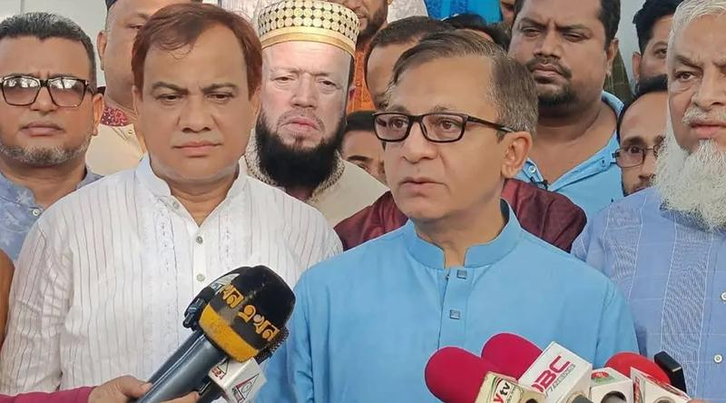 জ্বালানি নিয়ে বাস্তবে আতঙ্কের কোনো পরিস্থিতি তৈরি হয়নি : বাণিজ্যমন্ত্রী