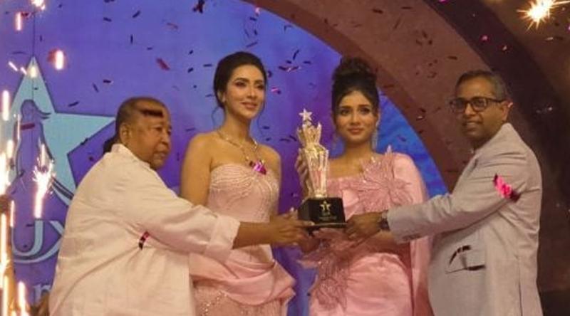 লাক্স সুপারস্টার হলেন রাজশাহীর বর্ণিতা