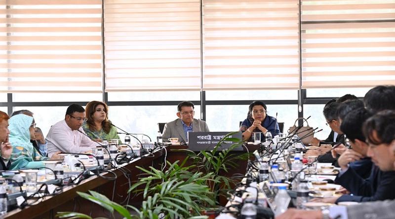 জাতীয় স্বার্থ রক্ষা করেই শাহজালালের থার্ড টার্মিনালের চুক্তি করতে চায় সরকার : বিমানমন্ত্রী