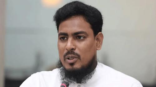 পতন নয়, আপনাদের সুন্দর পদক্ষেপের অপেক্ষায় : আখতার