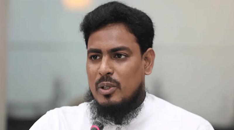 পতন নয়, আপনাদের সুন্দর পদক্ষেপের অপেক্ষায় : আখতার