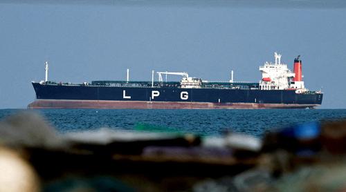 হরমুজ প্রণালি পারাপারে ইরানের নতুন পরিকল্পনা