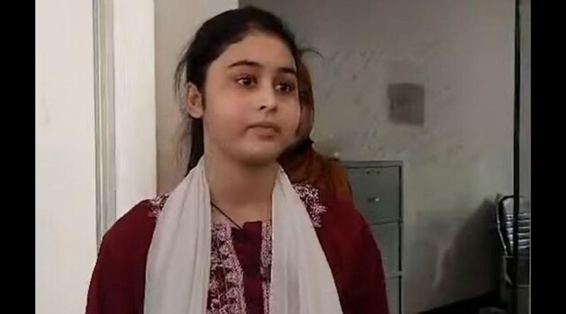 আলোচিত  টিকটকার প্রিয়া খান গ্রেপ্তার