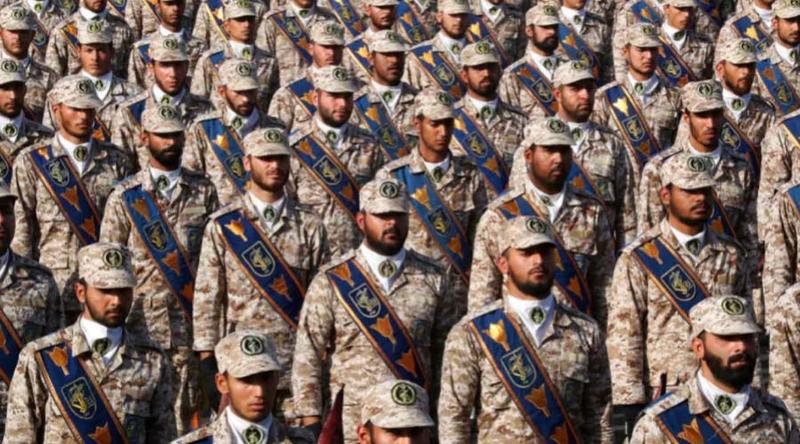 আইআরজিসির সামনে কি টিকতে পারবে মার্কিন সেনারা, ইতিহাস কী বলে?