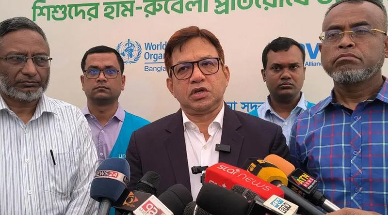 পাবনায় হাম-রুবেলার টিকাদান কর্মসূচির উদ্বোধন