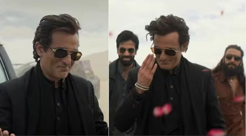 খলনায়ক চরিত্রে অভিনয় করে বাজিমাত অক্ষয় খান্নার