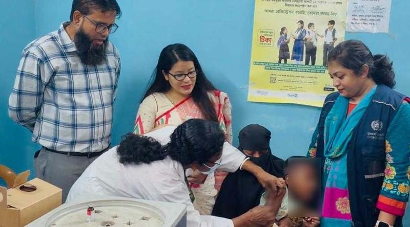 ‘ঝুঁকিপূর্ণ’ চাঁদপুরেও চলছে হামের টিকাদান কর্মসূচি