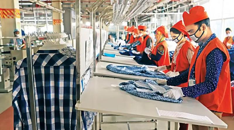 আমেরিকায় পোশাক রপ্তানিতে চীনকে পেছনে ফেলল বাংলাদেশ
