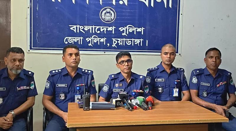 ভারতে পাচারের সময় শিশুসহ উদ্ধার ৮