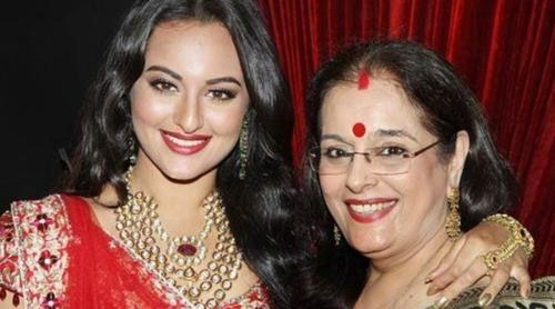 সোনাক্ষীর মা হওয়ার জল্পনায় মুখ খুললেন পুনম সিনহা!