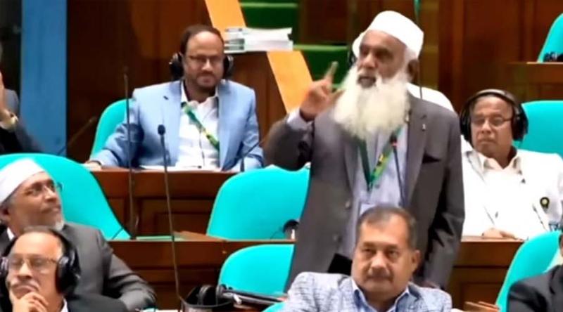 কাগজে থাকলেও বাস্তবে নেই, স্টেডিয়াম উদ্ধারে প্রধানমন্ত্রীর হস্তক্ষেপ কামনা