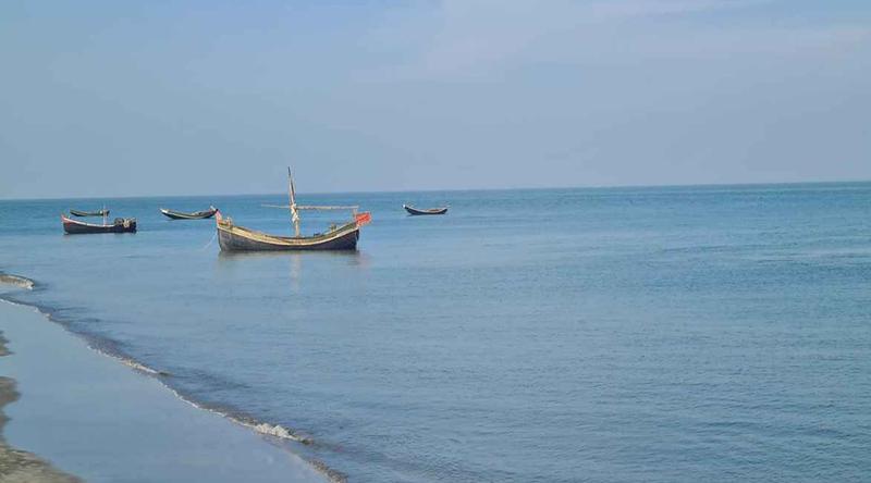 নাফ নদীতে রোহিঙ্গার ভাসমান মরদেহ উদ্ধার