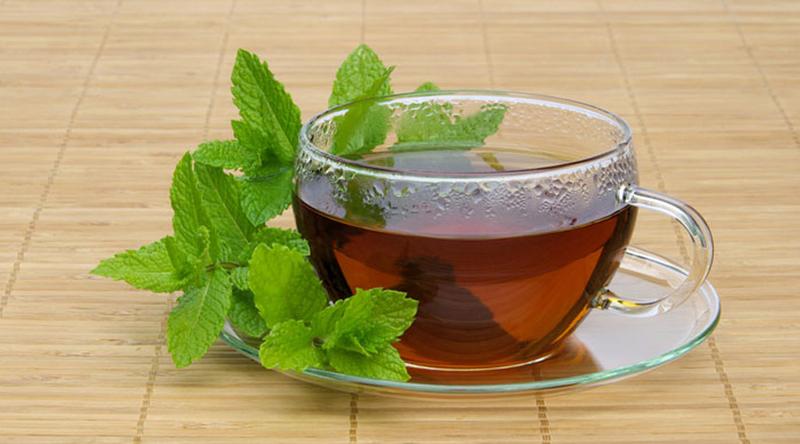 পুদিনা চা খেলে শরীরে কী হয়?