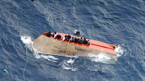 ভূমধ্যসাগরে নৌযান ডুবে নিখোঁজ ৭০ অভিবাসনপ্রত্যাশী