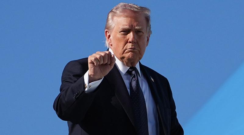 এবার পুরো ইরান উড়িয়ে দেওয়ার হুমকি ট্রাম্পের