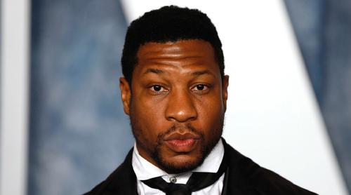 স্টান্টম্যান ছাড়াই কঠিন দৃশ্য করতে গিয়ে জানালা ভেঙে পড়ে গেলেন অভিনেতা