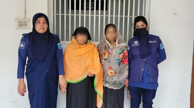 কোরআন অবমাননার অভিযোগে গ্রেপ্তার মা-মেয়ে