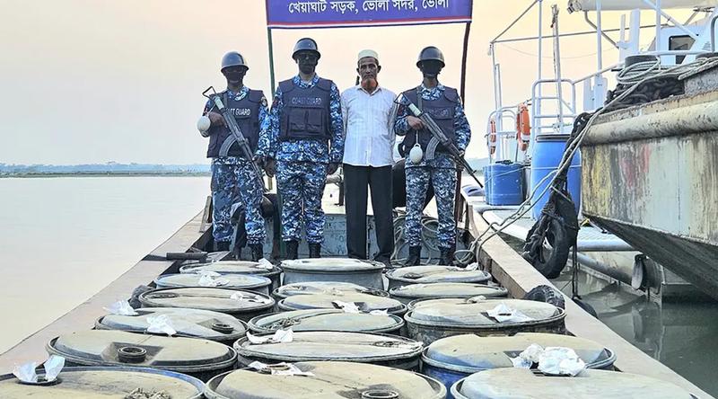 ভোলায় পাচারের সময় ৪ হাজার লিটার ডিজেল জব্দ