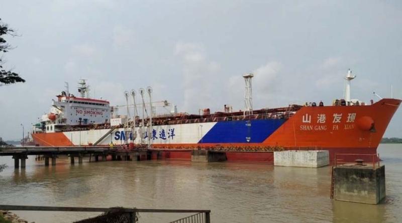 মধ্যপ্রাচ্যের সংকটের মাঝেও জ্বালানি আমদানিতে রেকর্ড, উদ্বেগ অপরিশোধিত তেলে