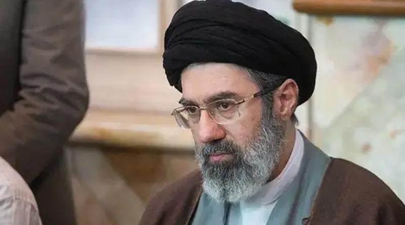 ইরানের সুপ্রিম লিডার মোজতবা খামেনি গুরুতর আহত, আছেন অজ্ঞান অবস্থায়