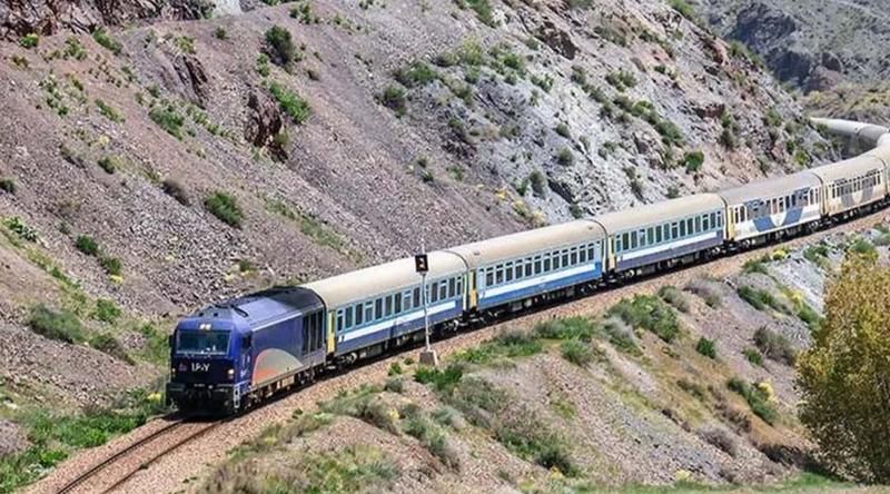 ইরানিদের ট্রেন ভ্রমণ এড়িয়ে চলার জরুরি সতর্কতা দিল আইডিএফ