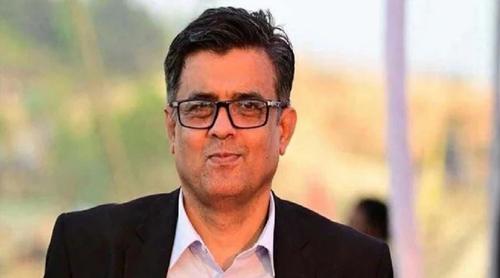 অন্তর্বর্তী সরকারের সময়ে তেলের জন্য এমন লাইনে কী হতো, কল্পনা করুন তো : শফিকুল আলম