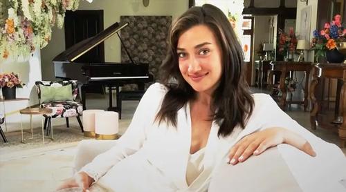 ‘দ্য ব্যাচেলর’ খ্যাত অভিনেত্রীর রহস্যজনক মৃত্যু