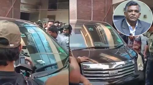 চুপিসারে বিসিবি ছাড়লেন বুলবুল