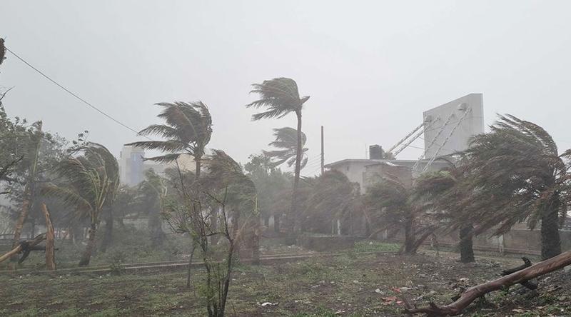 সকাল ৯টার মধ্যে ৮ জেলায় ৮০ কিলোমিটার বেগে কালবৈশাখী ঝড়ের আভাস