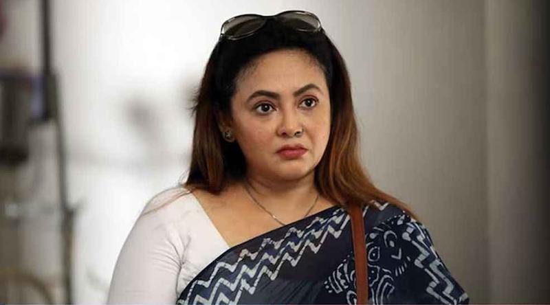 টালিউড তারকাদের মিটিংয়ে কেন কেঁদেছিলেন শ্রীলেখা?