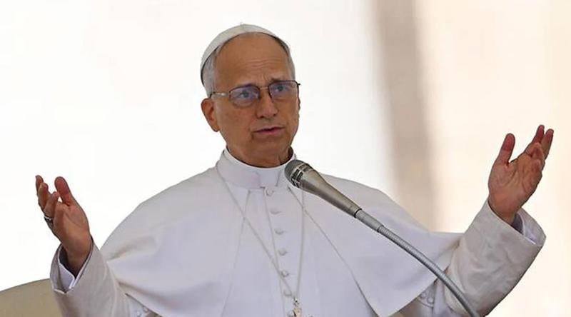 ইরানের বিরুদ্ধে ‘অগ্রহণযোগ্য’ হুমকি দেয়ায় ট্রাম্পের সমালোচনায় পোপ লিও