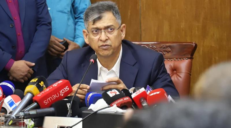 সাবেক ক্রীড়া উপদেষ্টা গায়ের জোরে বিসিবি দখল করেছিল : স্বরাষ্ট্রমন্ত্রী