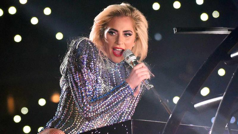 অসুস্থতার কারণে শেষ মুহূর্তে কনসার্ট বাতিল করলেন লেডি গাগা