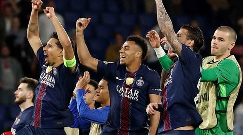 দাপুটে জয়ে লিভারপুলকে হারিয়ে এগিয়ে পিএসজি