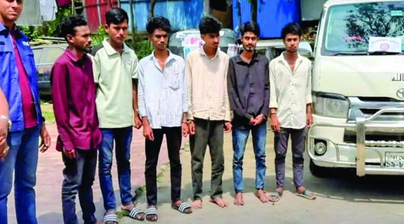 ডিবি পরিচয়ে তরুণীকে অপহরণের চেষ্টা, আটক ৬