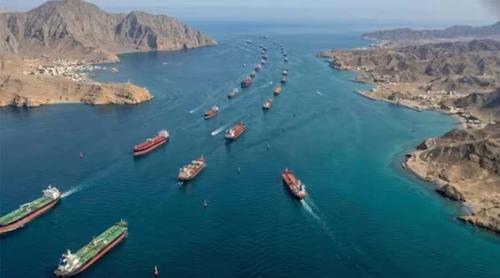 হরমুজ প্রণালীতে বিকল্প রুট ঘোষণা আইআরজিসি নৌবাহিনীর