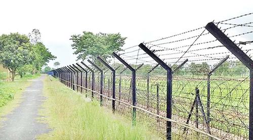 ভারতে অনুপ্রবেশের সময় হামলায় বাংলাদেশি যুবক আহত