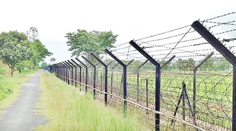 ভারতে অনুপ্রবেশের সময় হামলায় বাংলাদেশি যুবক আহত