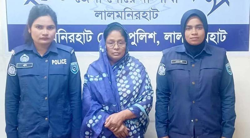 আত্মগোপনে থাকা সাবেক এমপি সফুরা বেগম রুমী গ্রেপ্তার