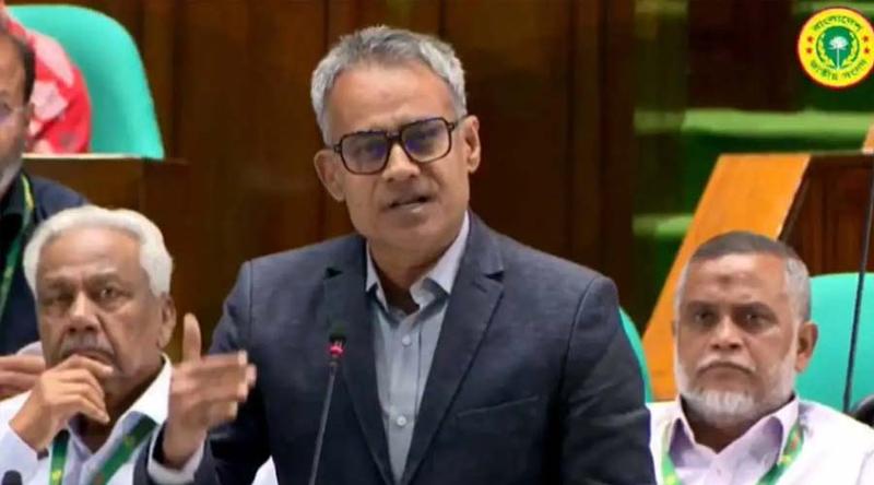 ভারত থেকে ২০০ ব্রডগেজ কোচের ক্যারেজ রেলের বহরে যুক্ত হবে : সড়কমন্ত্রী