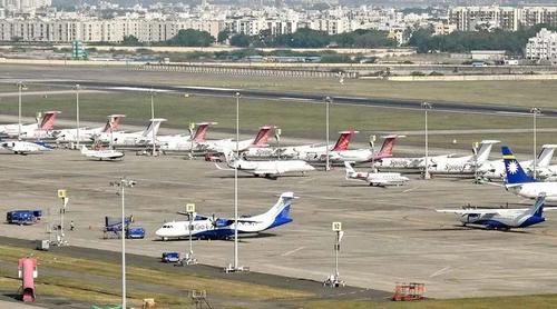 প্রধান বিমানবন্দরগুলোর ল্যান্ডিং-পার্কিং চার্জ ২৫ শতাংশ কমালো ভারত