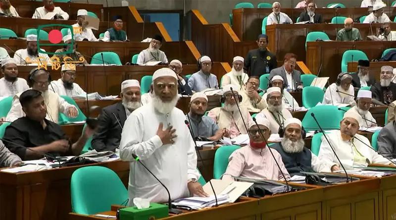 সংসদের অধিবেশন থেকে বিরোধী দলের ওয়াকআউট