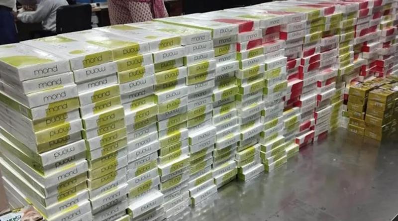 কোটি টাকার অবৈধ সিগারেট ও আমদানি নিষিদ্ধ ভ্যাপ জব্দ