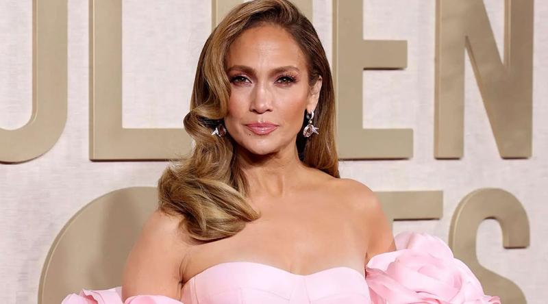 ৪টি বিয়ে ও ৭টি প্রেম করেও অতৃপ্ত, খুঁজছেন আসল ভালোবাসা