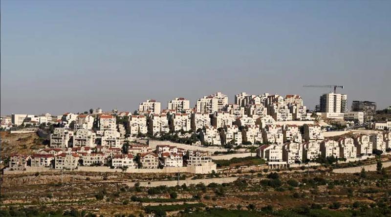 যুদ্ধের আড়ালে ইতিহাসের সবচেয়ে বড় অবৈধ বসতির অনুমোদন ইসরাইল