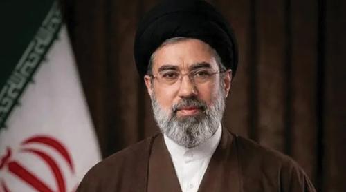 হরমুজ প্রণালীর বিষয়ে কৌশলগত পরিবর্তনের ইঙ্গিত মোজতবা খামেনির