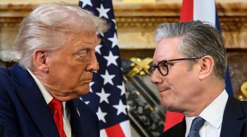 ট্রাম্পের ওপর বিরক্তি প্রকাশ করে পুতিনের সঙ্গে তুলনা করলেন ব্রিটিশ প্রধানমন্ত্রী