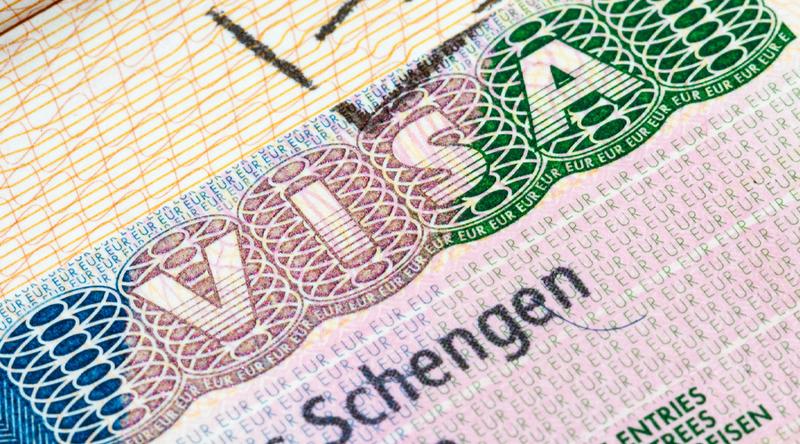 শেনজেনে প্রবেশে অ-ইউরোপীয়দের দিতে হবে আঙুলের ছাপ ও ছবি