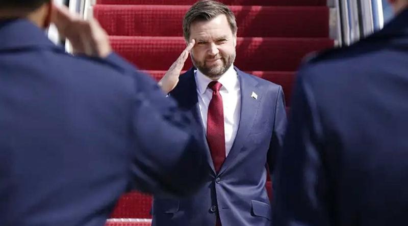 আলোচনা করতে পাকিস্তানে পৌঁছেছে মার্কিন প্রতিনিধিদল