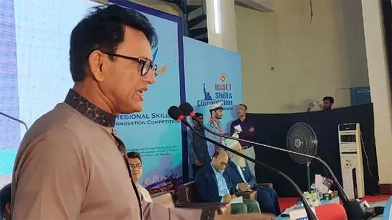 বিদ্যুৎ বিভ্রাটের অজুহাতে সিসি ক্যামেরা বন্ধ থাকলে বুঝব ডাল মে কুচ কালা হ্যায়: শিক্ষামন্ত্রী